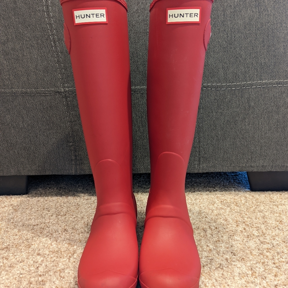Red Matte Hunter Rain Boots